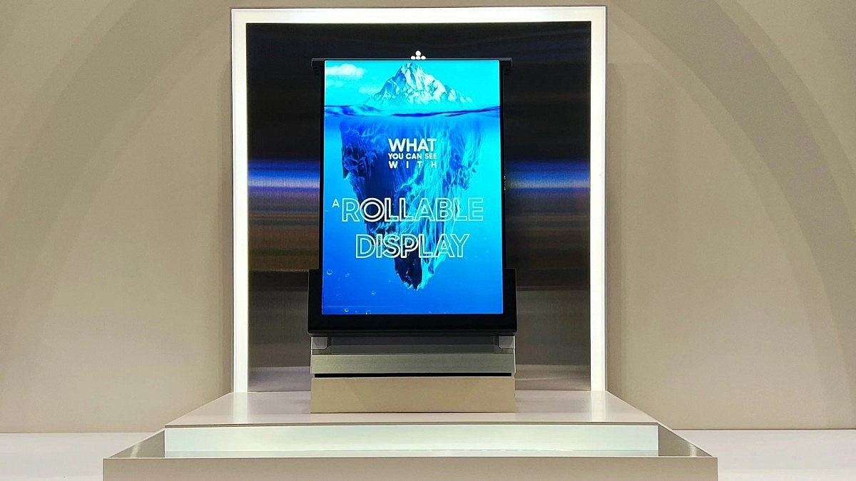 随 Galaxy S28 登场：曝三星酝酿首款卷轴屏手机，可拉伸至 10 英寸 - 5