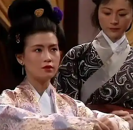 乱世红颜：邹氏——张绣婶娘与三国格局的隐形推手 - 1