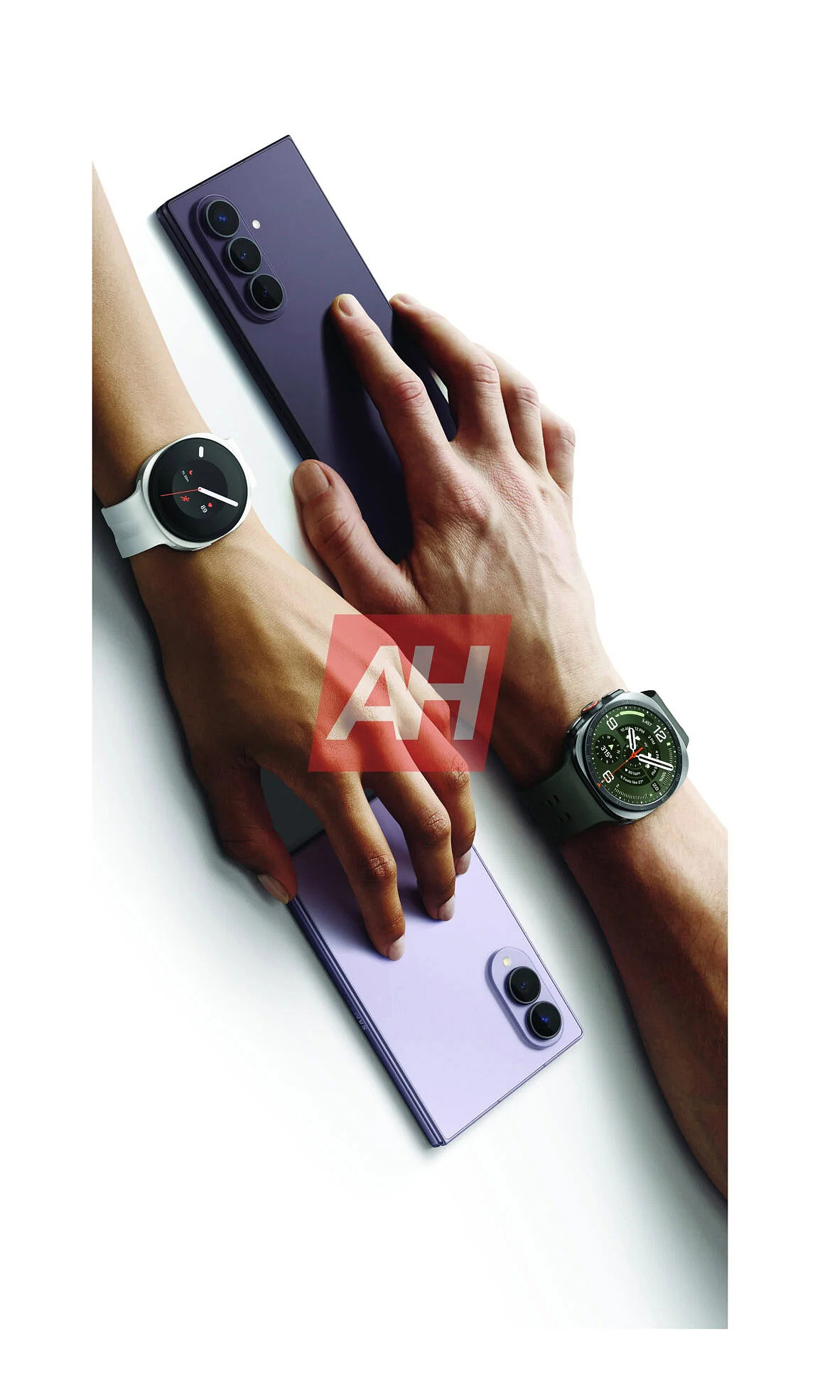 三星 Galaxy Z Fold8 系列折叠屏手机发布在即，官方海报图曝光 - 3