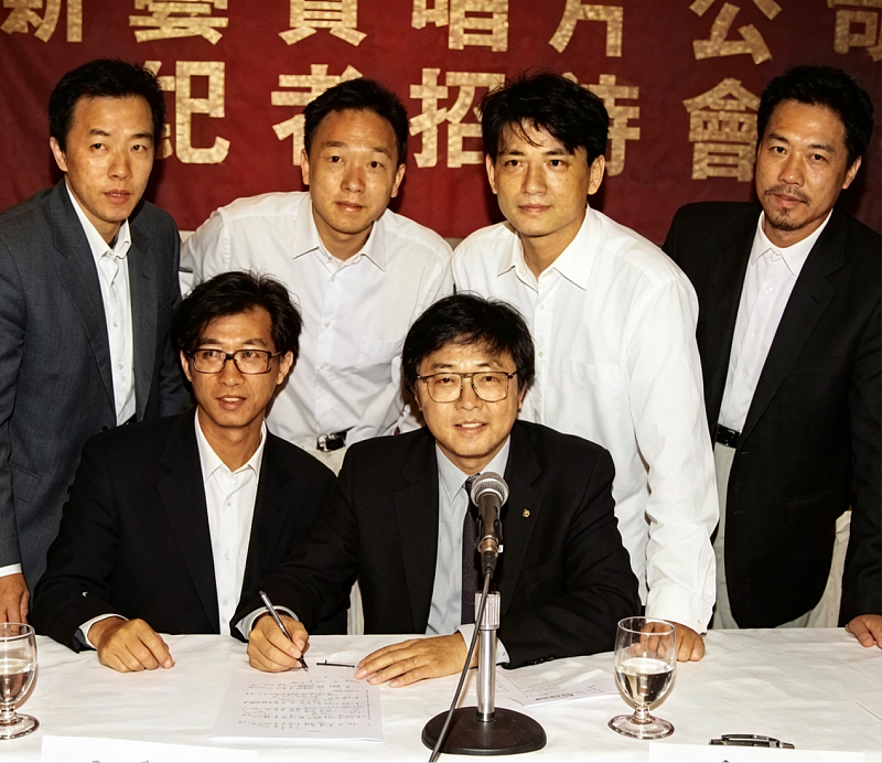 “岁月如歌40年”LIFESAVER刘卓辉金曲作品·燃（深圳站）圆满举行 - 1