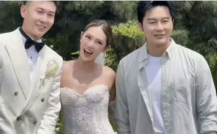 李晨同父异母妹妹大婚，大黑牛亲自到场祝福，合影曝光兄妹情深 - 3