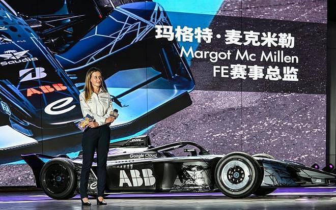 当“FE遇见黄浦”，从新款赛车路演提前感受上海站 - 1