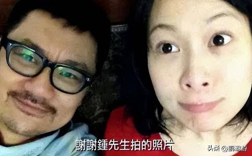 刘若英与老公儿子庆57岁生日，戴老花镜许愿，获儿子亲吻一脸幸福 - 32