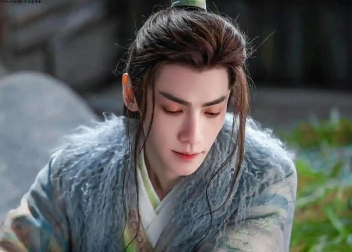罗云熙陷无戏可拍窘境!从古装顶流到演唱会救场,演员路在何方? - 9