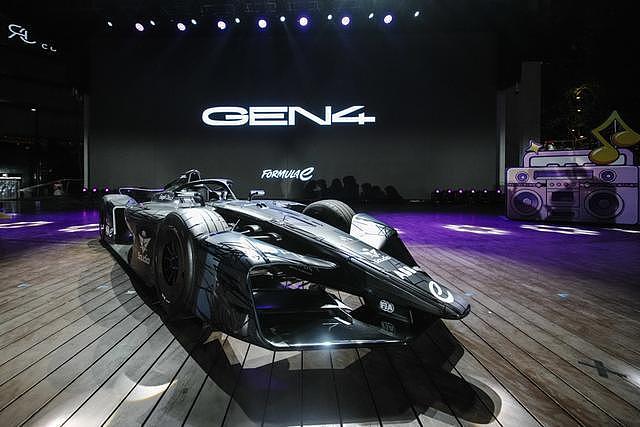铭记场面| FE电动方程式赛车再升级！GEN 4赛车亚洲首秀落地上海 - 9
