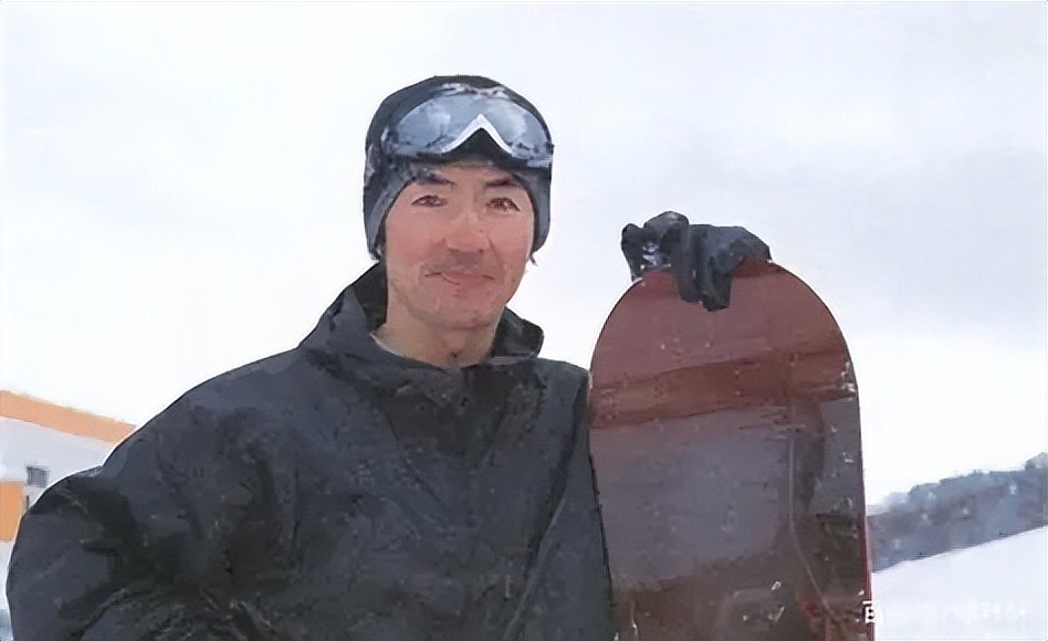 东野圭吾离世！因姐姐爱上文学，留下50亿遗产，两个姐姐成继承人 - 10