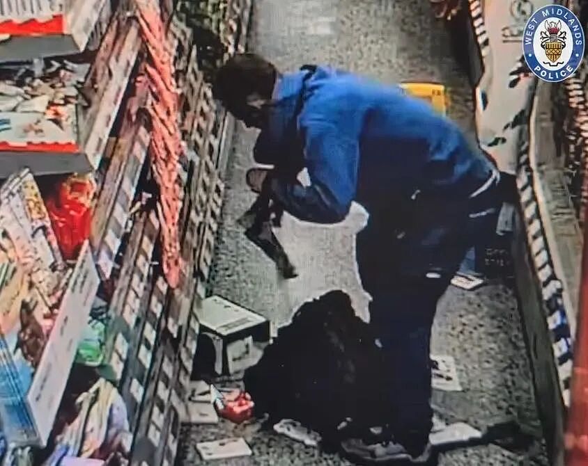 英国最铁腕的禁烟法案，输给了一支小熊软糖味的电子烟（组图） - 3