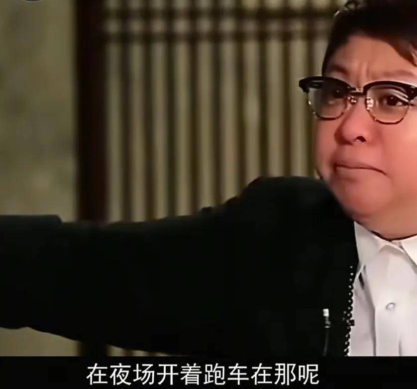 韩红越扒越有！开跑车挪用军牌、带明星去灾区，多次被质疑作秀 - 4