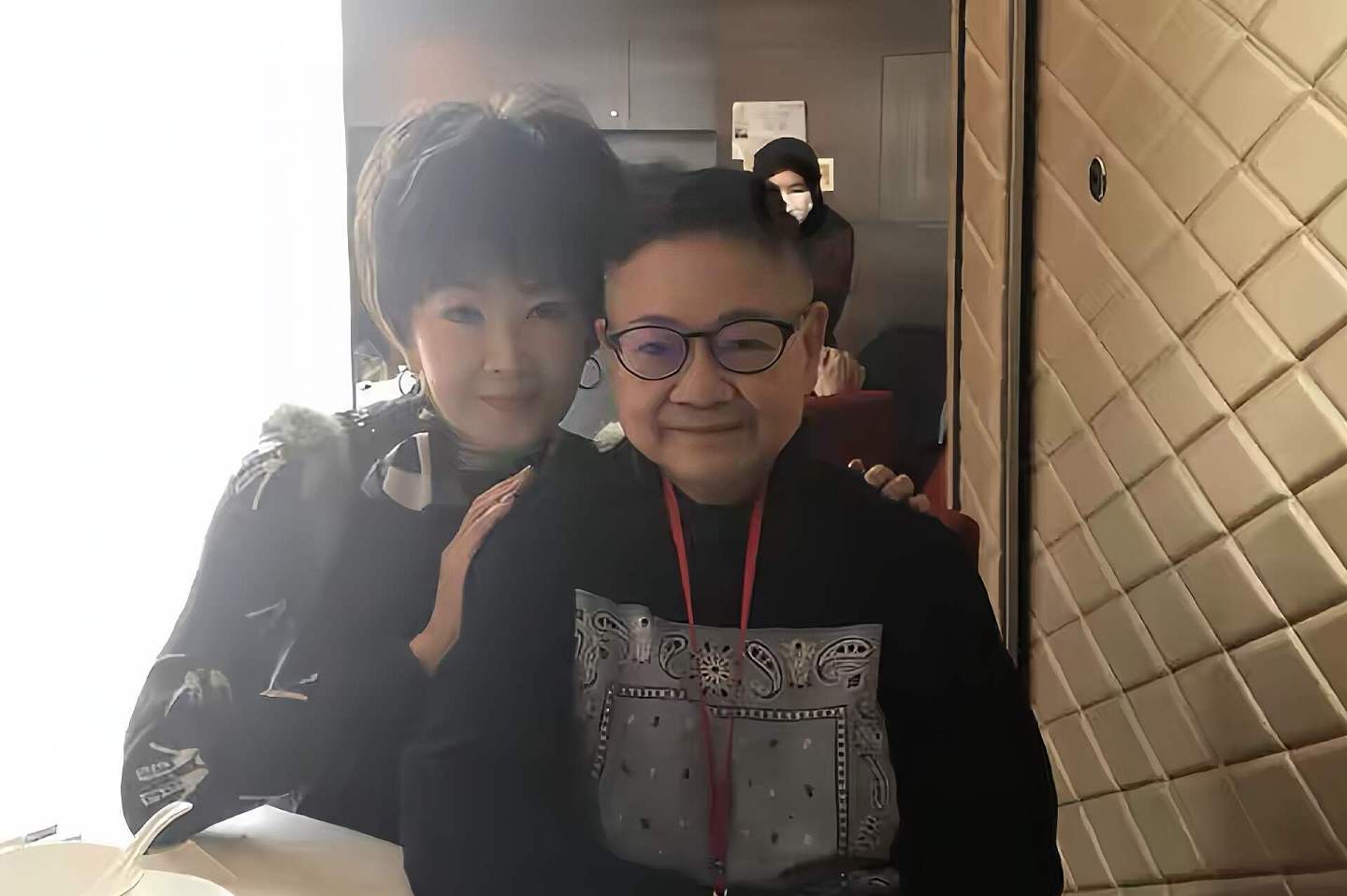 突传死讯！香港知名演员因病离世，两段婚姻均以离婚收场 - 6