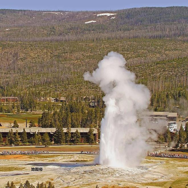 美国黄石火山，毁灭人类的喷发，多少年一次？ - 8
