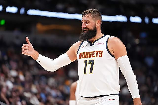 34岁瓦兰正式告别NBA！官宣加盟立陶宛劲旅：新合同2年550万美元 - 4