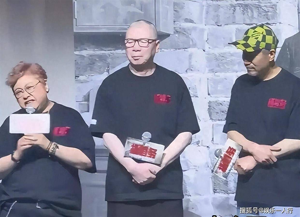 韩红站台风波升级，官方点名，真实身份引争议，担心的事还是发生 - 3