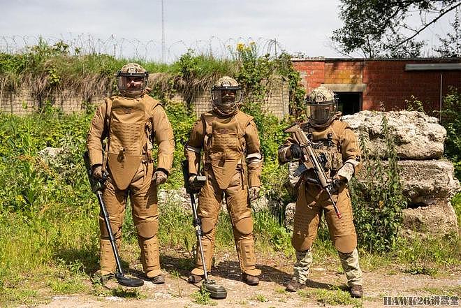 集腋成裘：B-2轰炸机在夏威夷“热车加油”特朗普北约峰会换专机 - 15