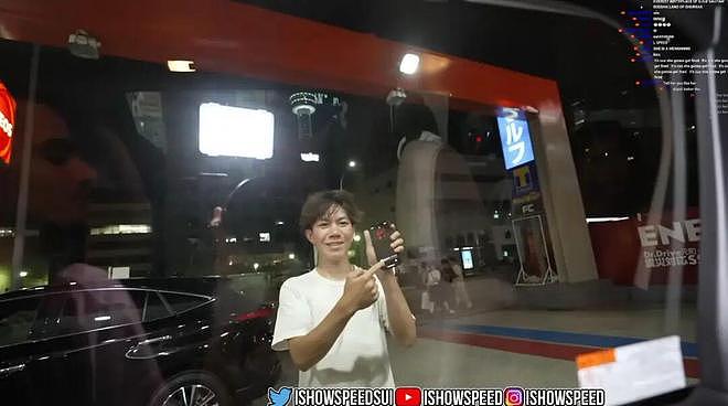 靠黑人笑话起家的甲亢哥，用两年时间成了代表世界大同的文化大使 - 38