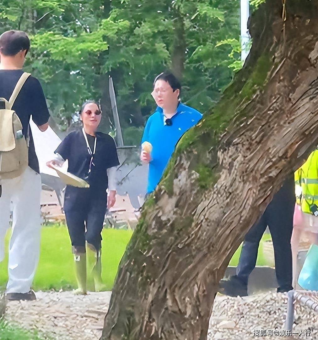 向佑安吉文旅翻车实录:12.7万人在线1小时砍半,被合伙好友坑到连哥哥刚挣的口碑都赔了 - 12