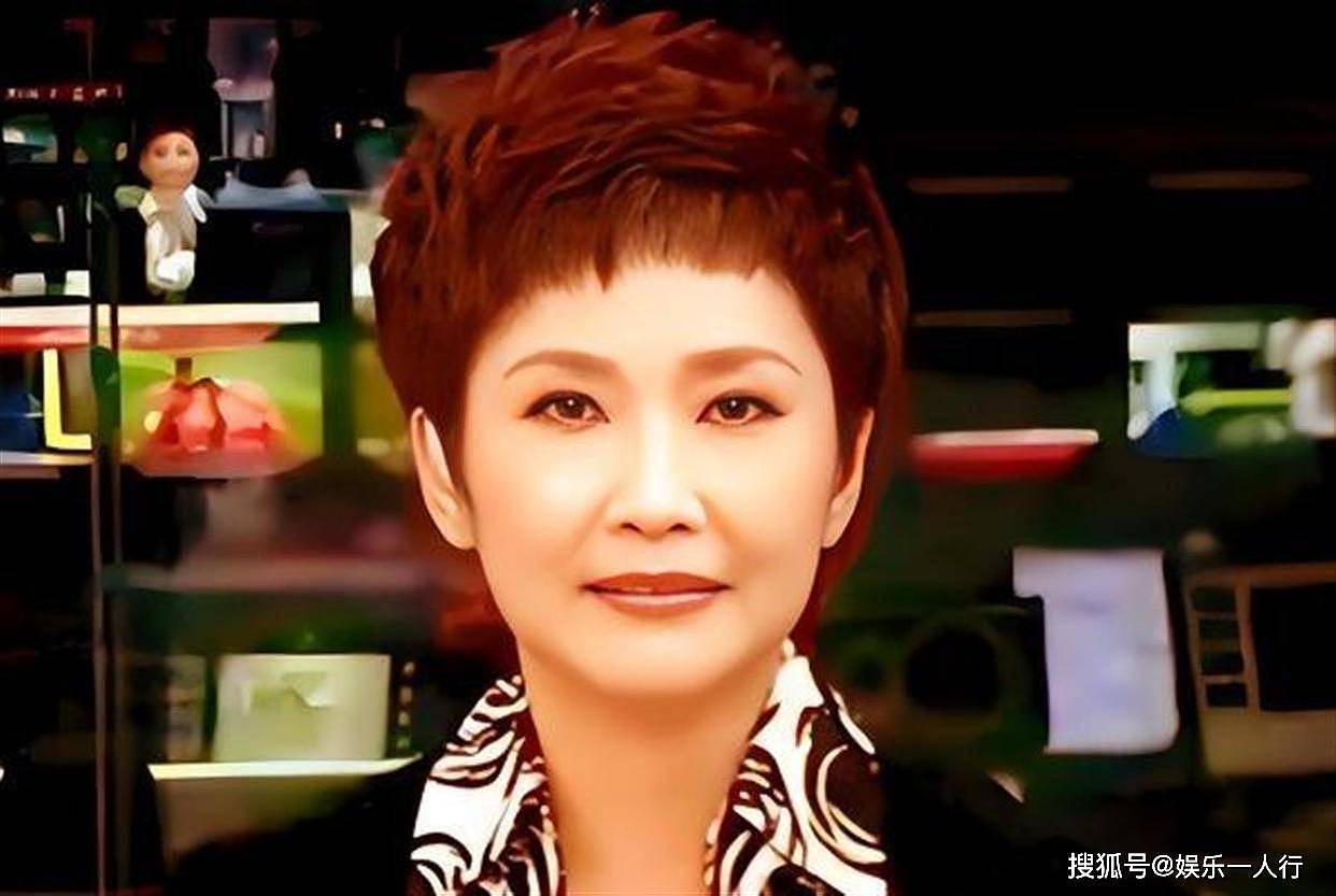 宁辛：22岁母逝父瘫，与丈夫分居22年无孩，她把“苦”字刻进了名字里 - 1