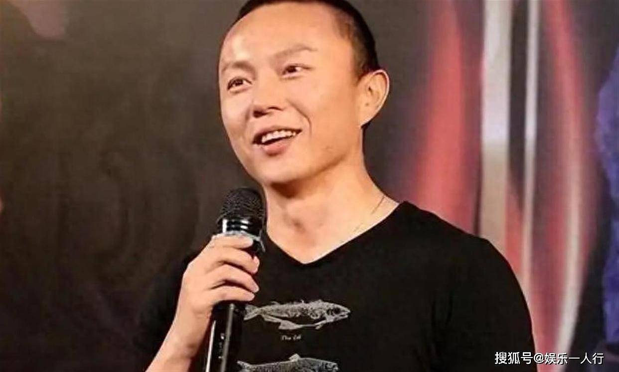 将李连杰置于脚下，被周润发五千劝退，现今成网剧的支柱 - 6