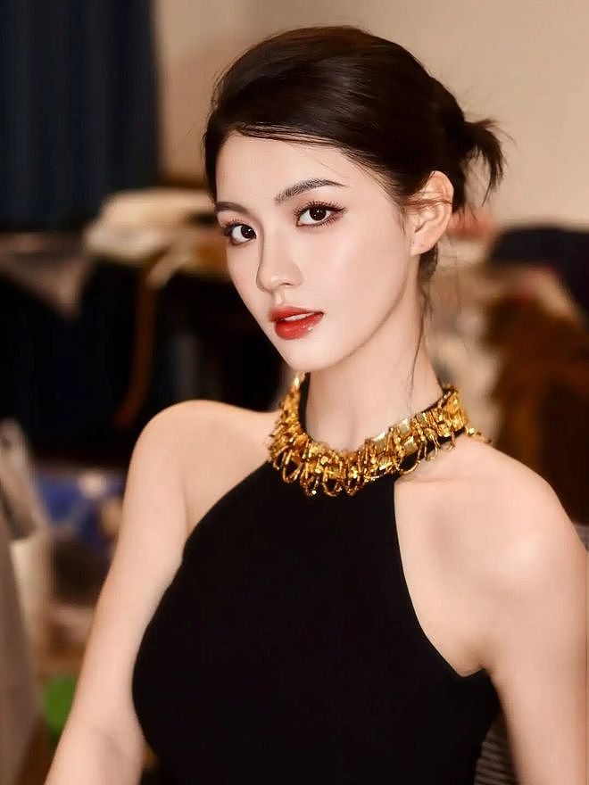 女演员陈沐琳，看过她演的短剧吗？ - 1