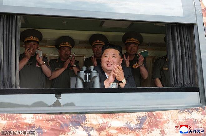 朝鲜领导人金正恩视察重要武器试验 战术导弹 多管火箭炮惊艳亮相 - 12