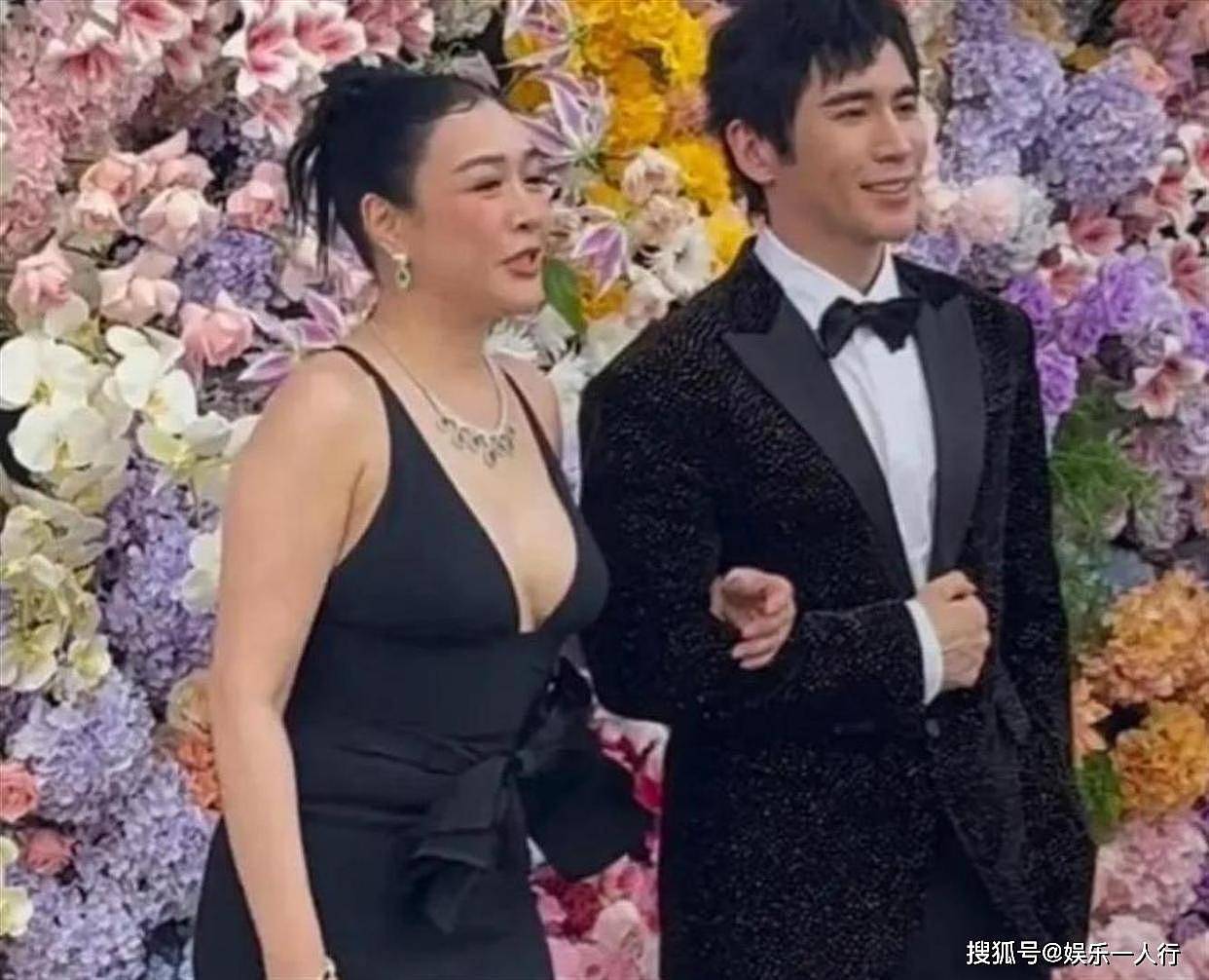 钟丽缇白忙俩月！女儿偷拍姐姐如厕反转：聊天记录锤死是Jaden，之前说是同学全是编的 - 15