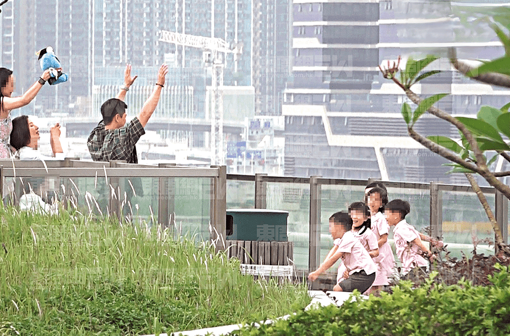 杨茜尧忙社交、罗子溢狂赶场:明星夫妻育儿现场太真实 - 2