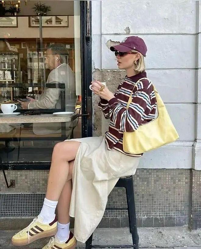 我试了几十双鞋子才发现：最适合50＋女人的其实是德训鞋，太好搭 - 15