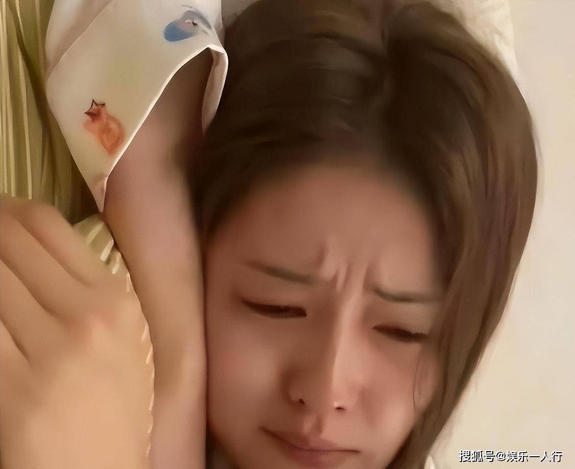 彻底凉凉!跑男终于道歉,白鹿被网暴只是引子,850万吃拿卡惹了众怒 - 6
