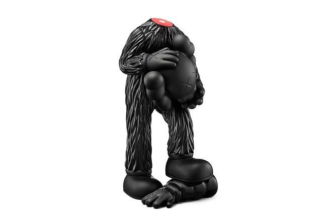 KAWS 推出全新「FELLOWS」人偶系列 - 3