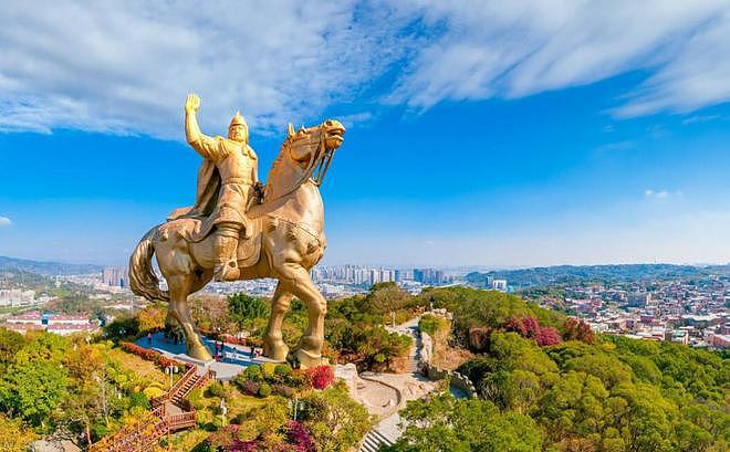 郑成功收复台湾，得到万人敬仰，施琅收复台湾，为何少有人追捧 - 3