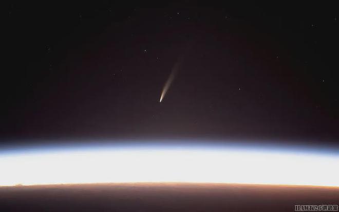 从国际空间站拍摄地球夜景 城市灯光璀璨夺目 多彩极光旋转跳跃 - 21