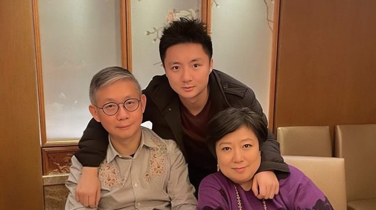 恭喜!香港知名富商妻子平安生女,想要生五子一女 - 10
