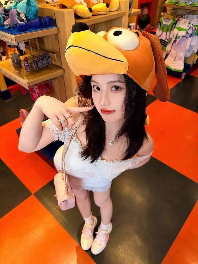 女演员陈沐琳，看过她演的短剧吗？ - 21