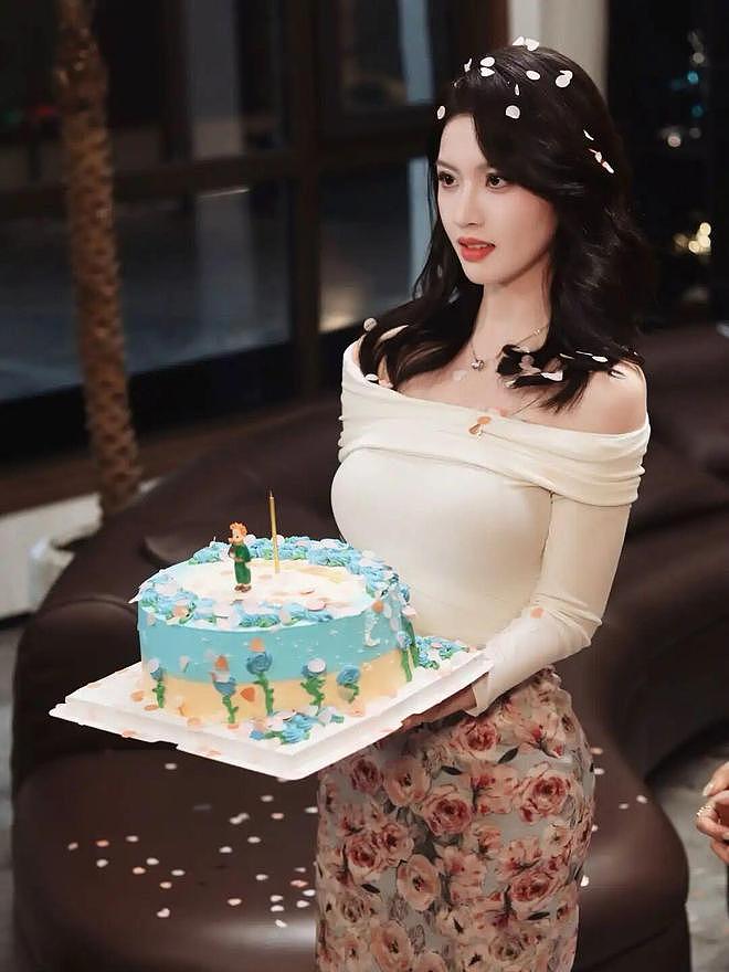 女演员陈沐琳，看过她演的短剧吗？ - 17