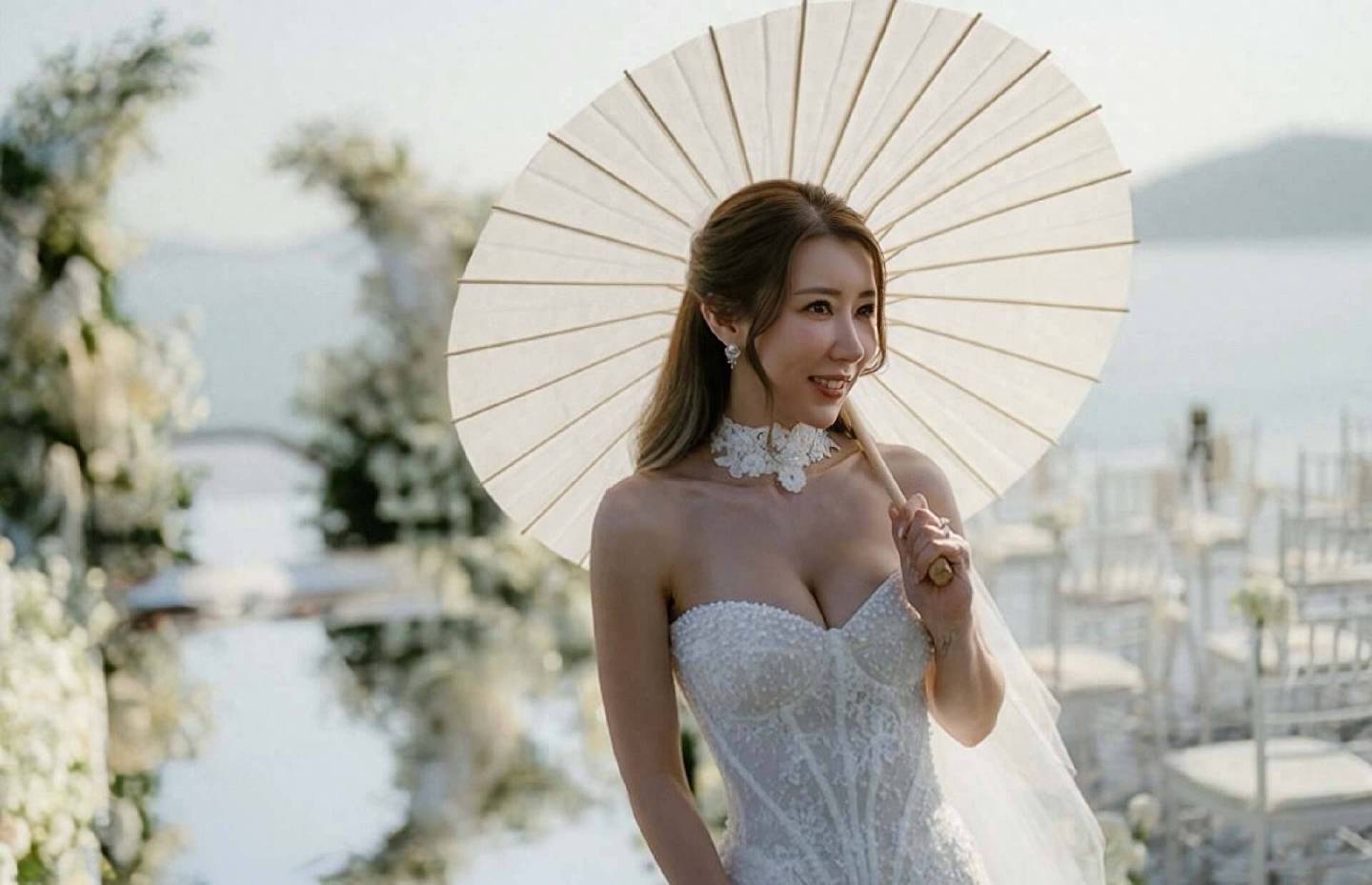 恭喜！TVB前知名女星在泰国补办婚礼，前凸后翘丰满身材引热议 - 1