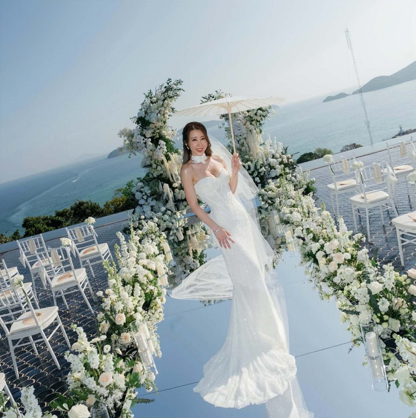 恭喜！TVB前知名女星在泰国补办婚礼，前凸后翘丰满身材引热议 - 2