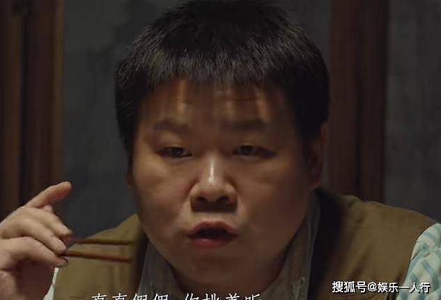 央视开年悬疑王炸预约破300万开播收视登顶！全员戏骨飙戏，唯独一人拉满全网争议 - 3