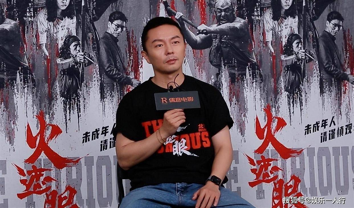 将李连杰置于脚下，被周润发五千劝退，现今成网剧的支柱 - 4
