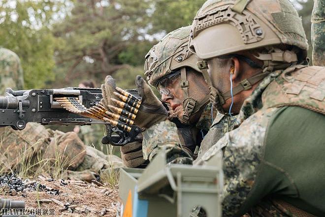 荷兰海军陆战队机枪手专业培训 FN MAG充当主力 具有突出代表性 - 5