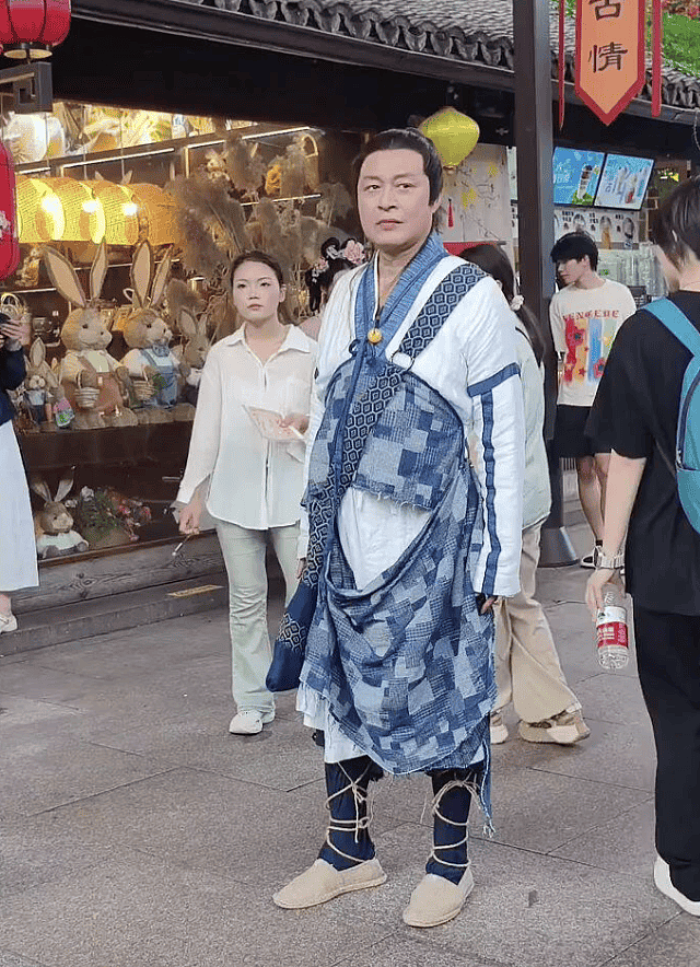 连当年的“横店拼命三郎”都在哭诉没戏拍？这回网友也都没有急着心疼了！ - 30