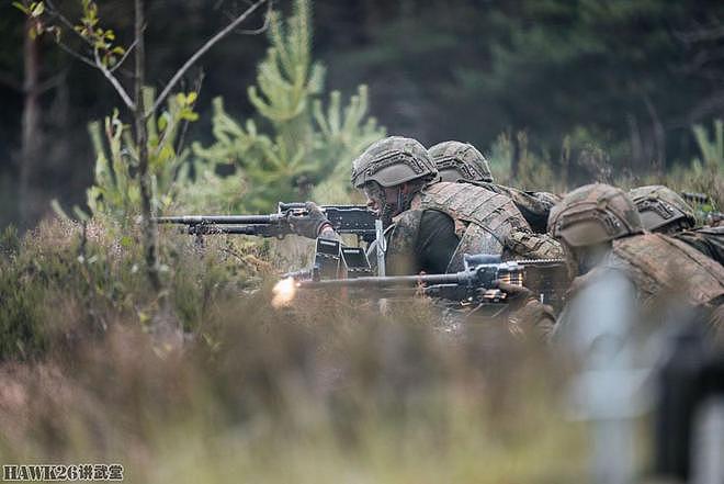 荷兰海军陆战队机枪手专业培训 FN MAG充当主力 具有突出代表性 - 6