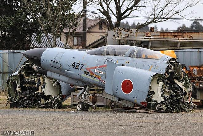 日本摄影师公布F-4EJ战斗机残骸照 昔日空自主力战机 被粗暴拆解 - 1