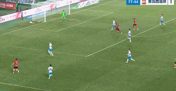 近3轮首胜！中超：海港2-0送申花连败 莱昂纳多破荒 颜骏凌屡救险 - 11