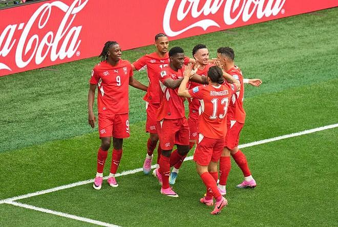 20年后，“国际化”瑞士再次头名出线 - 3