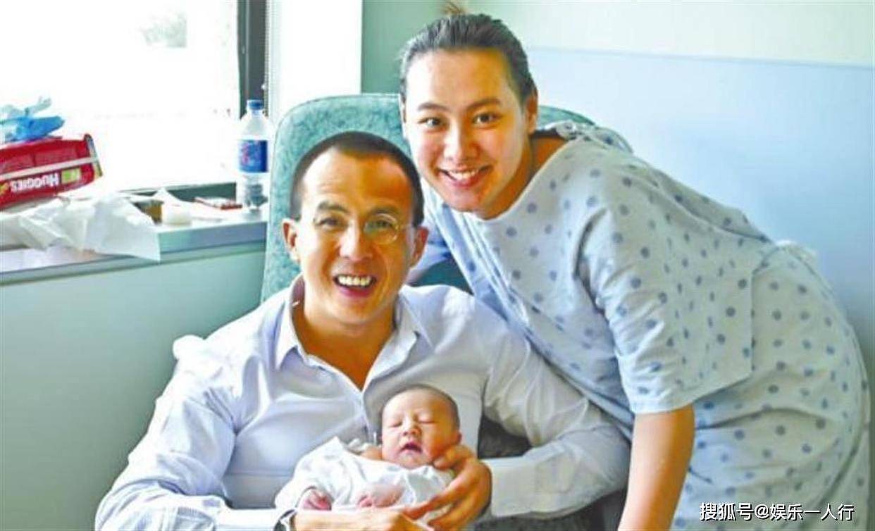 豪门梦彻底破灭？郭晶晶一句没有锤死霍启山婚讯，娜然这半个月吃的流量全得吐出来 - 2