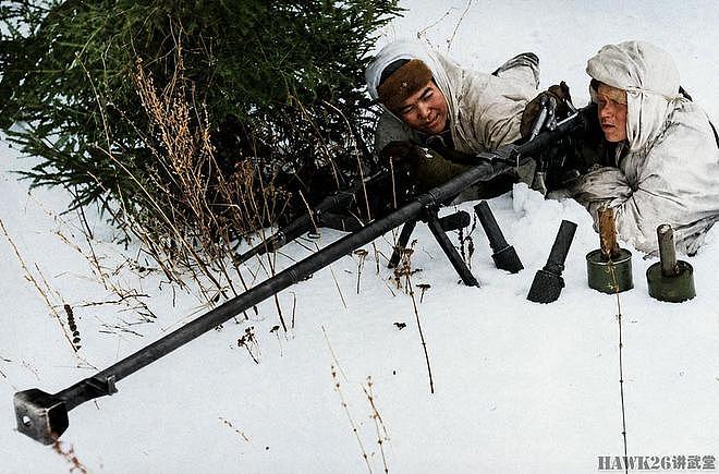 RPG-41反坦克手榴弹“力大砖飞”应急武器 对敌我双方都极度危险 - 1