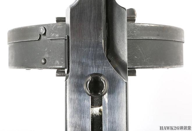 细看：M1921A1汤姆森冲锋枪 附送原装FBI蓝色天鹅绒内衬硬质枪盒 - 18