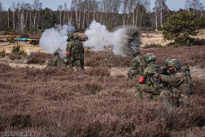 德国第26伞兵团参加“冷风暴”演习 独特武器装备和战术引人注意 - 5