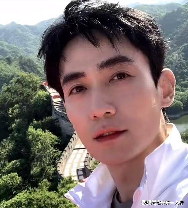 朱一龙道歉为什么拖了17天?不是他不想,是因为所有人都以为别人会扛 - 1