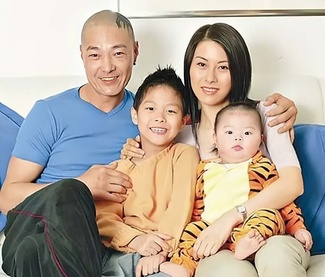 香港知名演员花光积蓄，送俩儿子出国留学，前妻因抑郁烧炭自杀 - 9