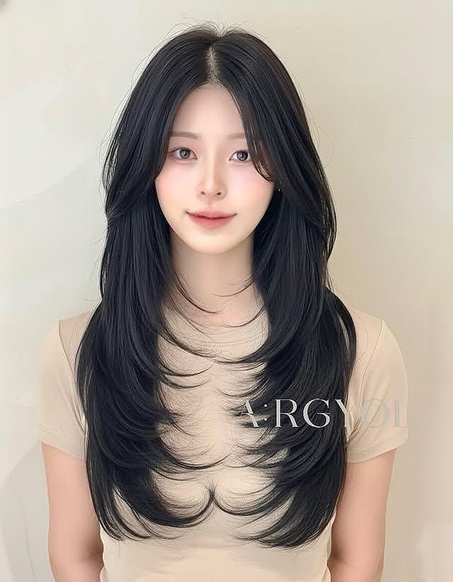 素丝裁韵：韩式层次感黑长直的清新美学 - 2